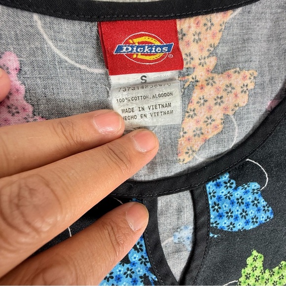 Dickies Womans top scrubs lot - Picture 9 of 13